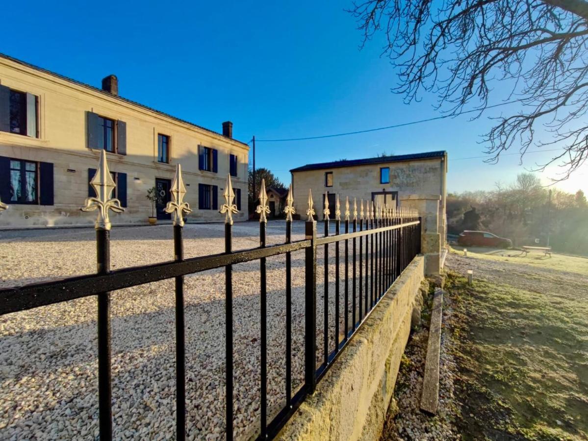 Vila Domaine Des Hugons Prignac-et-Marcamps Exteriér fotografie